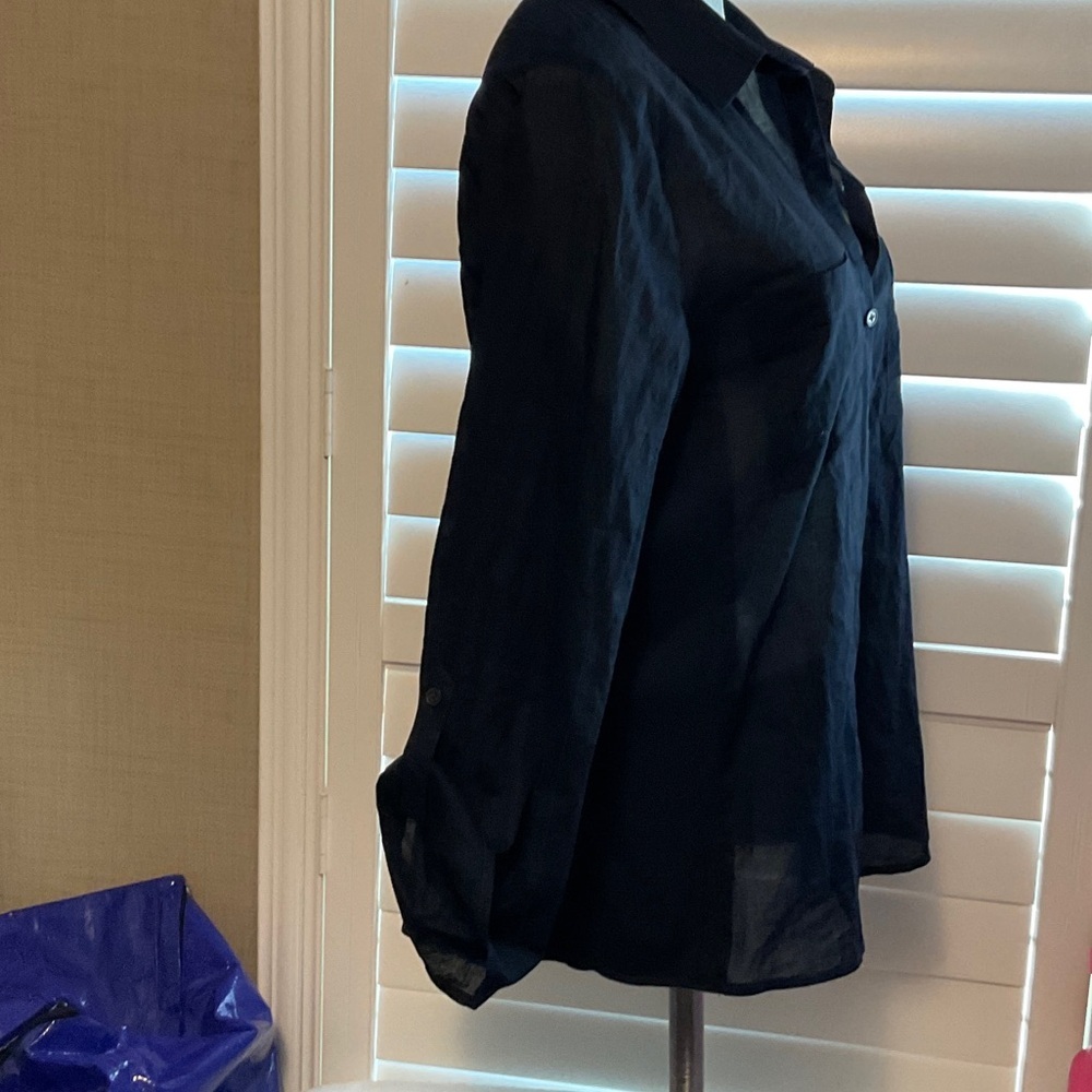 Ann Taylor Women's Black Button-Down Shirt - Picture 3 of 7